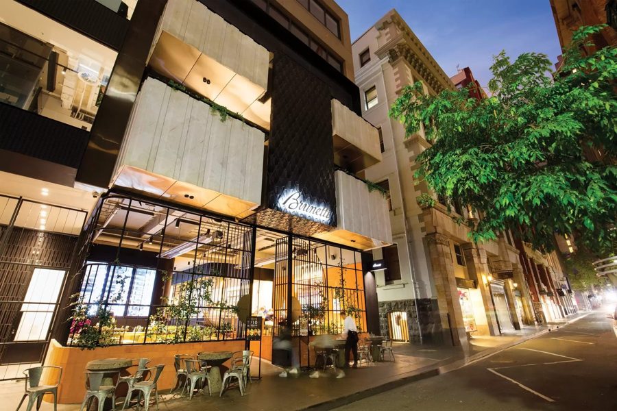Brunetti café on Flinders Lane at dusk